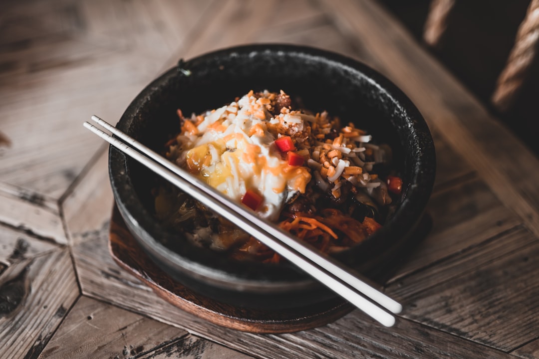 10분 완성! 마이야르 반응 김치볶음밥